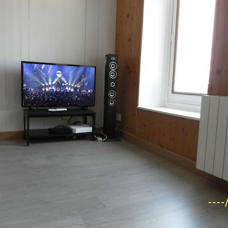 Mini House Apartman Lesneven Kültér fotó
