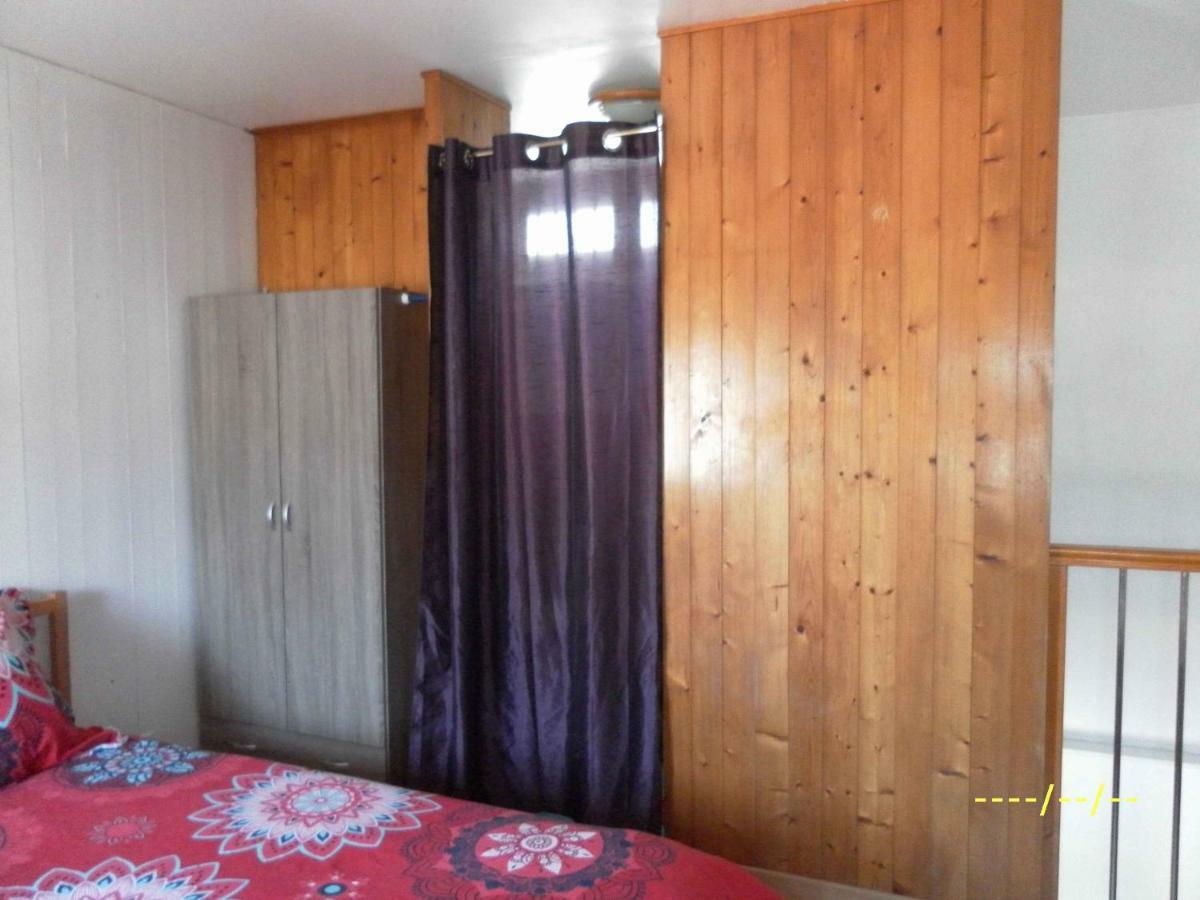Mini House Apartman Lesneven Kültér fotó